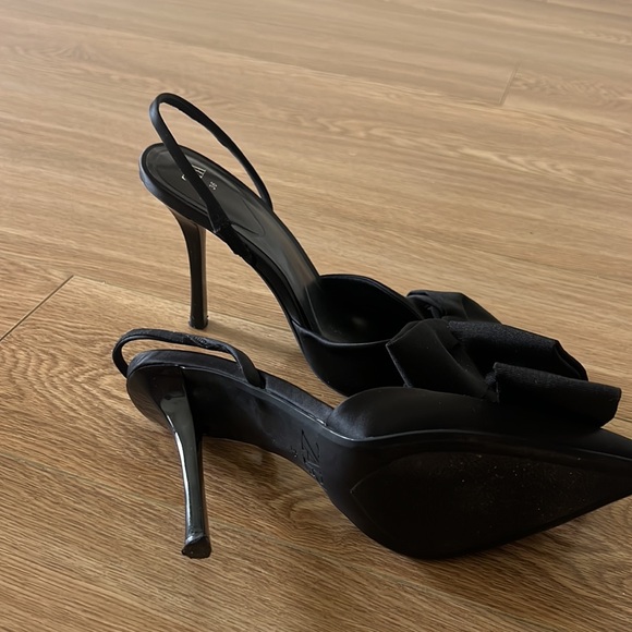 Zara Bow Heels - Picture 4 of 4